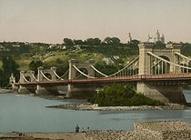 Roger-Viollet | 586831 | The Nicholas Chain Bridge. Kiev (Ukraine), circa 1880-1890. | © Roger-Viollet / Roger-Viollet