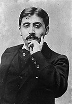 Roger-Viollet | 609736 | Marcel Proust ( 1871-1922 ), French writer. HRL-602842 | © Albert Harlingue / Roger-Viollet