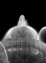 Roger-Viollet | 678191 | Place de la Concorde. A fountain, at night. Paris (VIIIth arrondissement), 1952. Photograph by René Giton (known as René-Jacques, 1908-2003). Bibliothèque historique de la Ville de Paris. | © René-Jacques / BHVP / Roger-Viollet