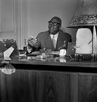 Roger-Viollet | 714363 | Amadou Lamine Gueye (1891-1968), Senegalese politician. 1950. | © Roger Berson / Roger-Viollet