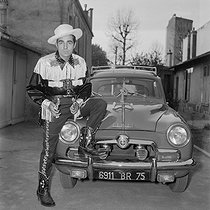 Roger-Viollet | 941519 | Roger Pierre (1923-2010), French actor. France, circa 1950. | © Gaston Paris / Roger-Viollet