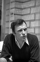 Roger-Viollet | 943634 | Jean-Louis Trintignant (born in 1930), French actor. France, 1964. | © Noa / Roger-Viollet