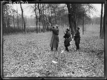 Roger-Viollet | 1294182 | French Marshal Pétain (1856-1951) during an official hunt at the Rambouillet forest (France), on November 27, 1920. Photograph from the collections of the newspaper  Excelsior . | © Excelsior - L'Equipe / Roger-Viollet