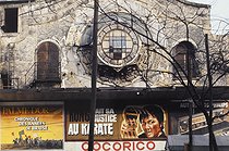 Roger-Viollet | 1372376 | The  Cocorico  movie theatre, 128 boulevard de Belleville. Paris (XXth arrondissement), 1968-1975. Photograph by François-Xavier Bouchart (1946-1993). Paris, musée Carnavalet. | © François-Xavier Bouchart / Musée Carnavalet / Roger-Viollet