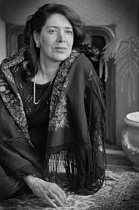 Roger-Viollet | 1414064 | Assia Djebar (1936-2015), French speaking Algerian writer. Paris, 1985. | © Irmeli Jung / Roger-Viollet